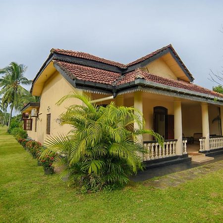 Rathgama Beach House Экстерьер фото